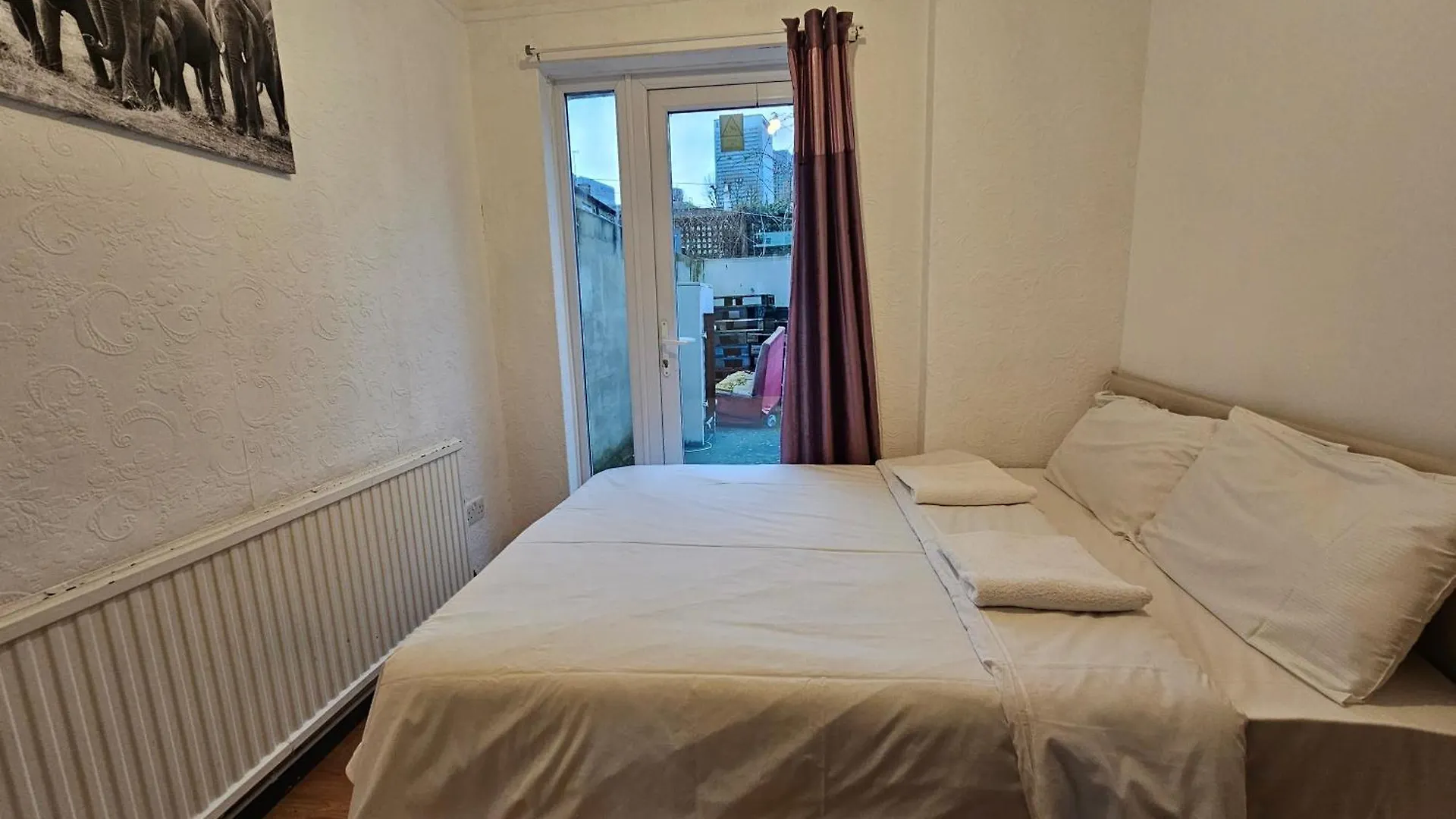 London E14 Rooms 0*,  United Kingdom