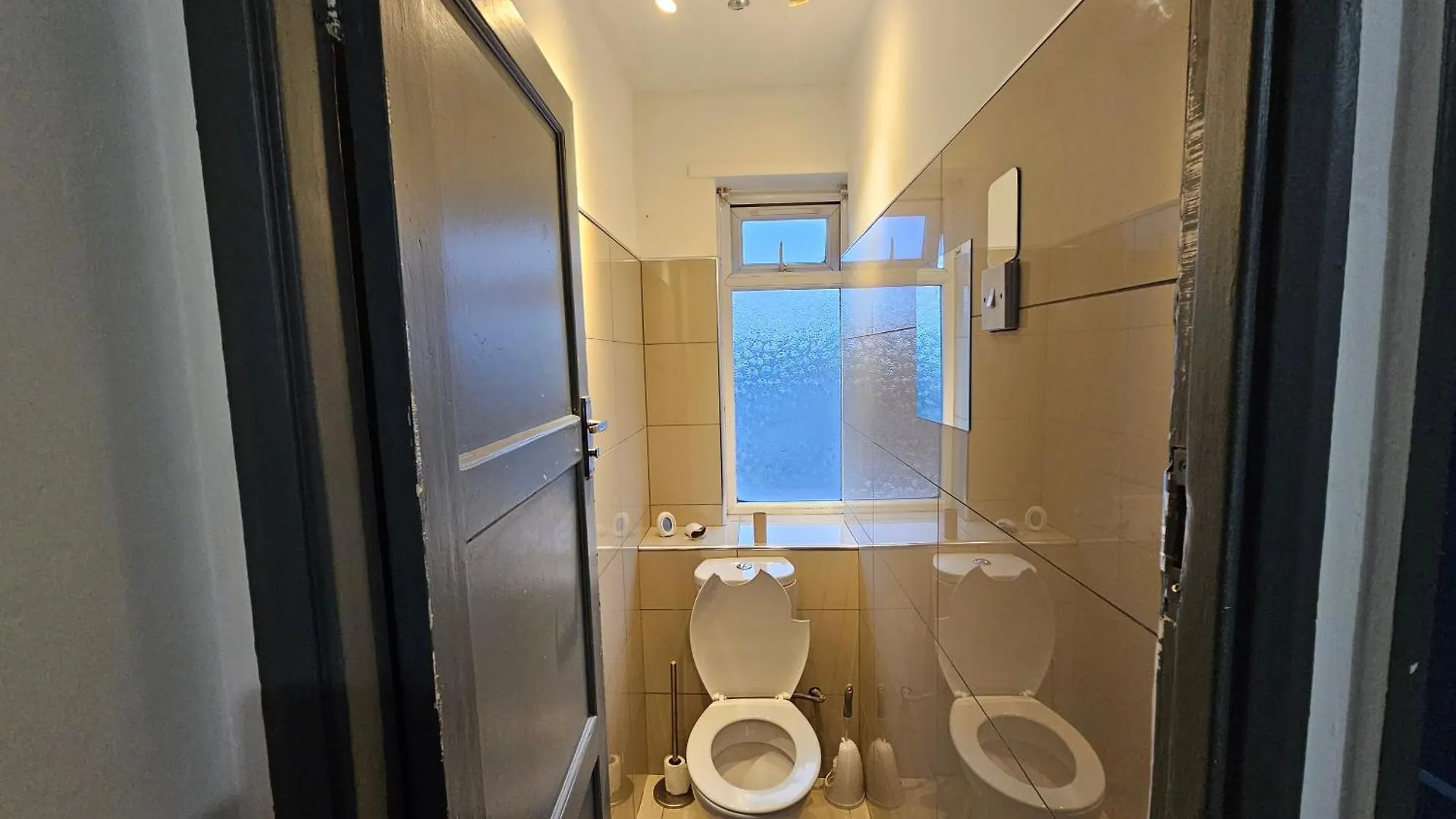 London E14 Rooms Guest house