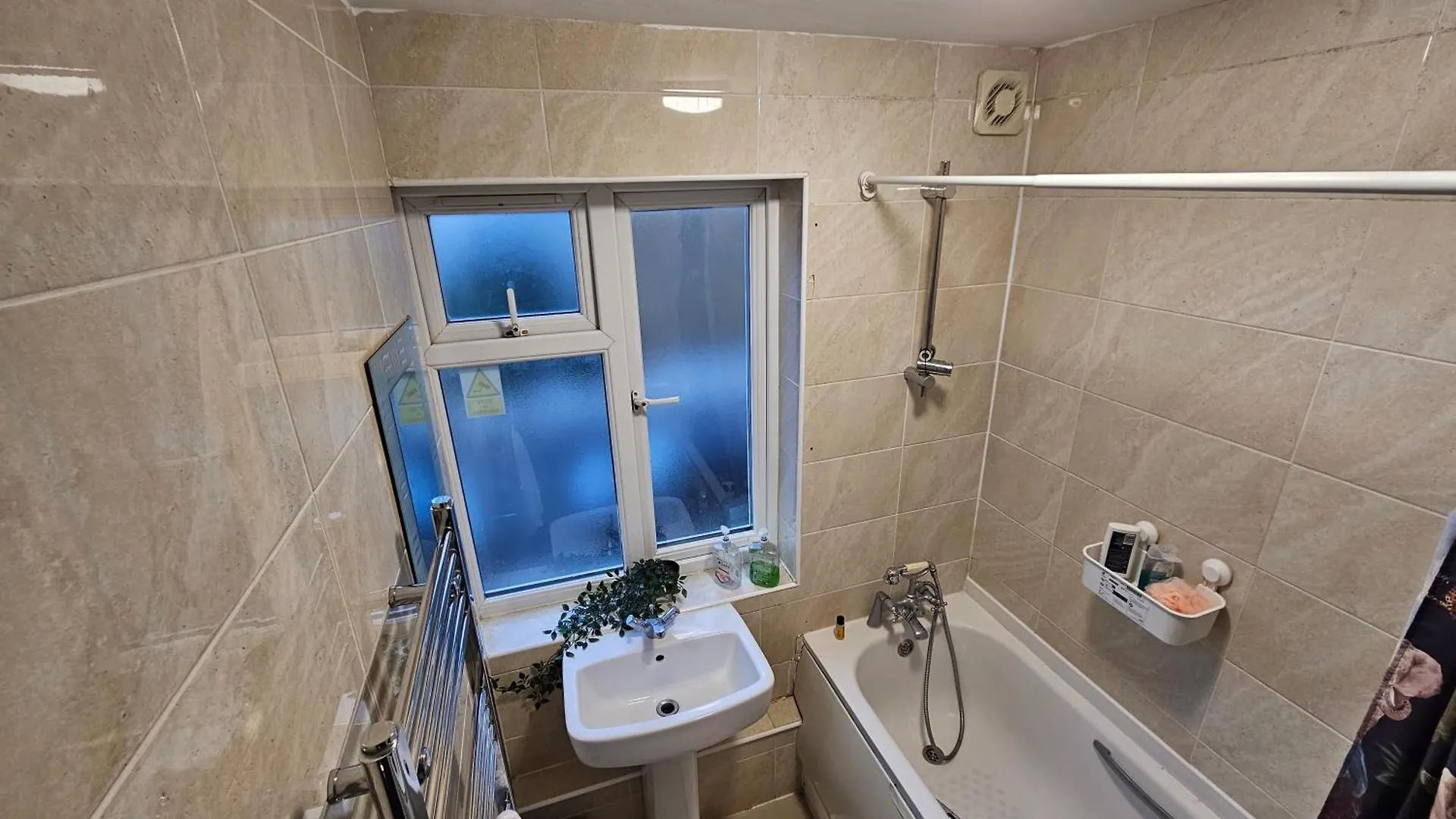 London E14 Rooms 0*,
