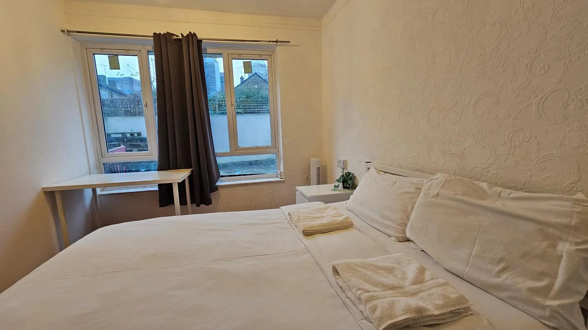 London E14 Rooms 0*,